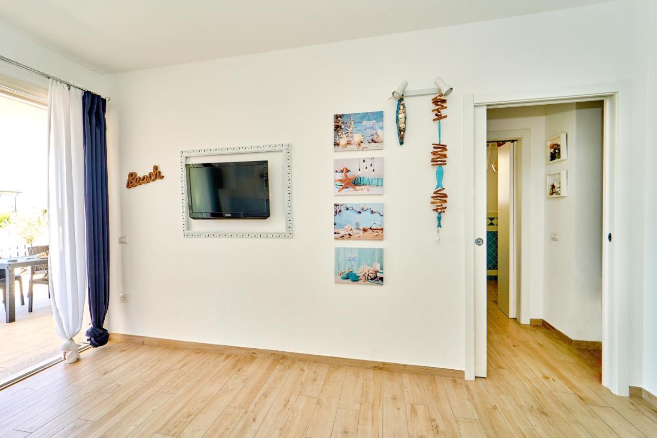 Isola Rossa Beach House Exterior photo